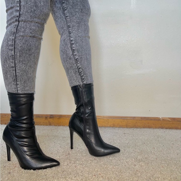 Black Ankle Booties - Picture 1 of 3
